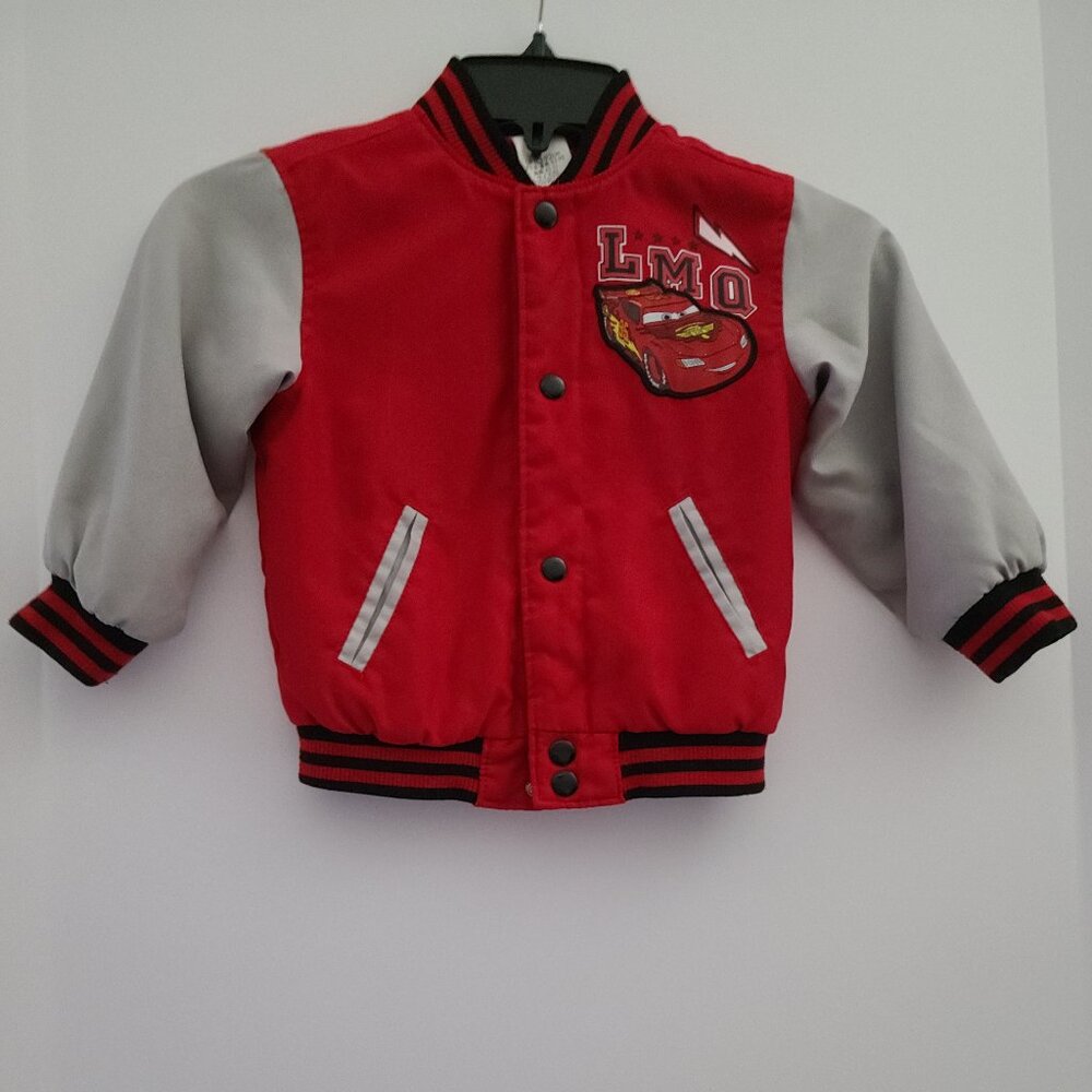 DISNEY STORE RED PIXAR CARS LIGHTING MCQUEEN PATCH VARSITY BOYS JACKET- SIZE 2 - Picture 3 of 16
